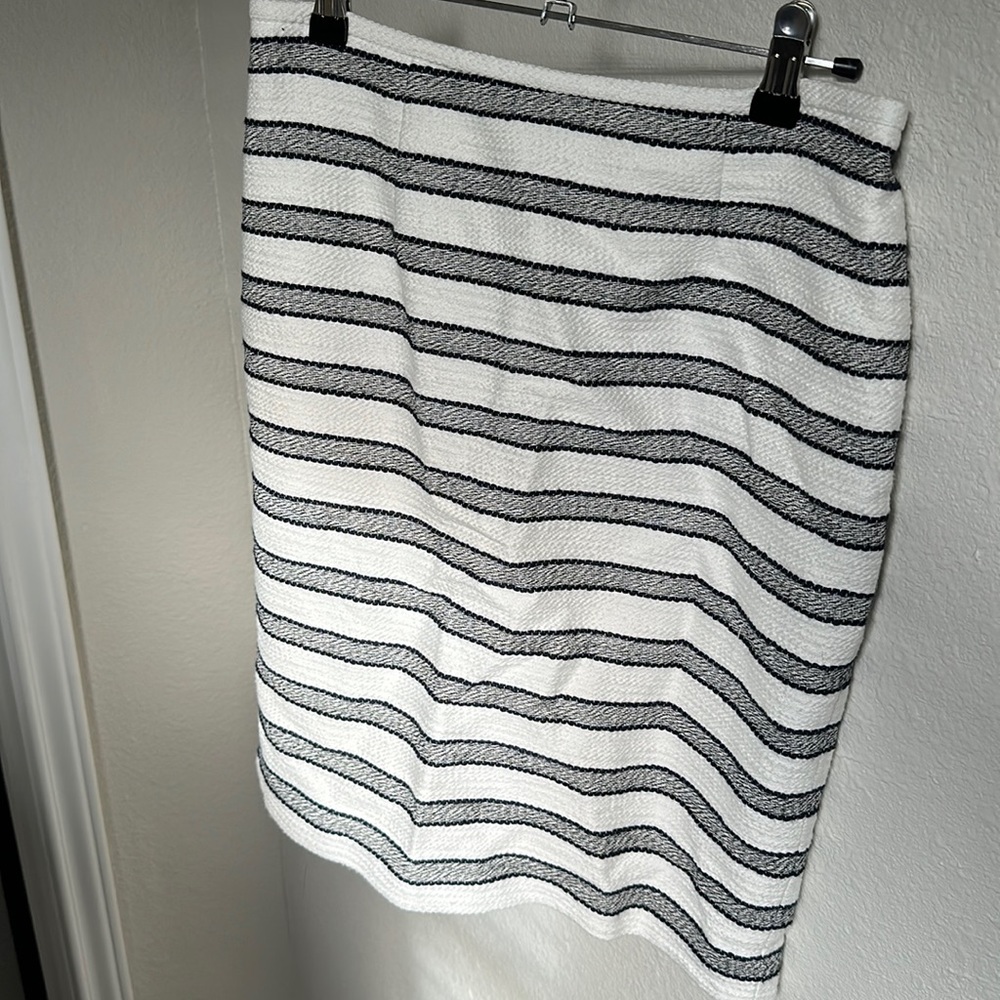Calvin Klein skirt (Navy Blue/White)